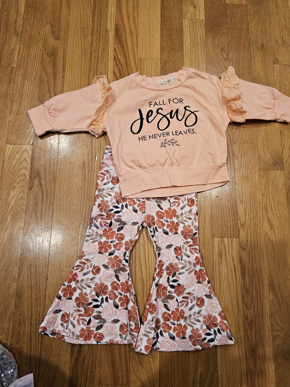 Pink Floral Kids Matching Set – 'Fall for Jesus' Top and Bell-Bottoms